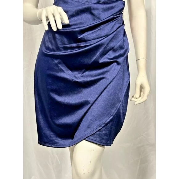 Emerald Sundae Juniors' Ruched Asymmetric Bodycon Dress - Picture 3 of 4